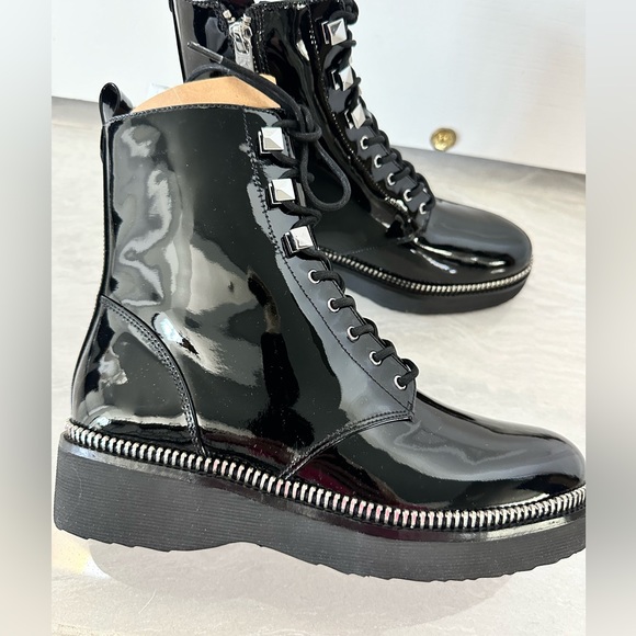Michael Kors Haskell Bootie - Picture 4 of 7